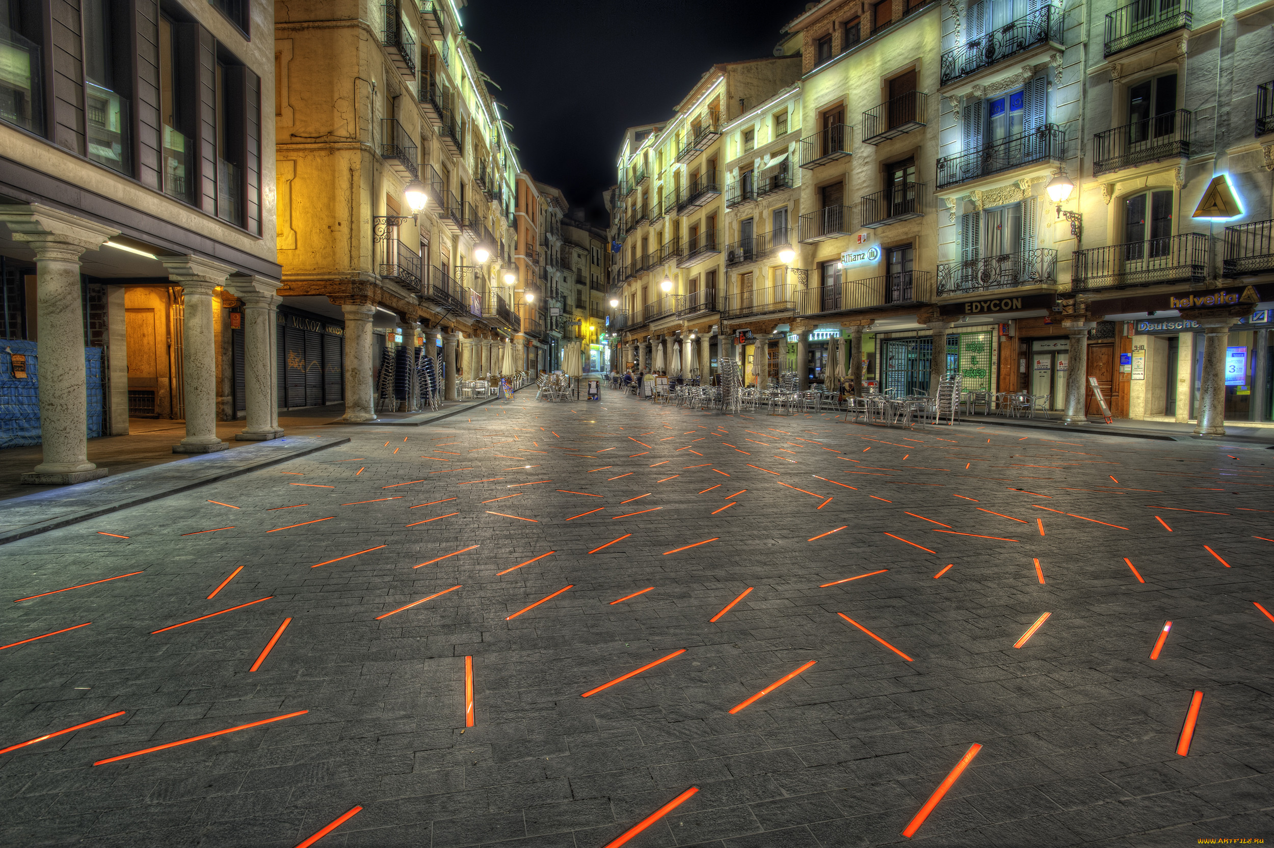 Обои Teruel, Испания Города - Огни ночного города, обои для рабочего стола,  фотографии teruel, испания, города, огни, ночного, дома, улица, ночь Обои  для рабочего стола, скачать обои картинки заставки на рабочий стол.